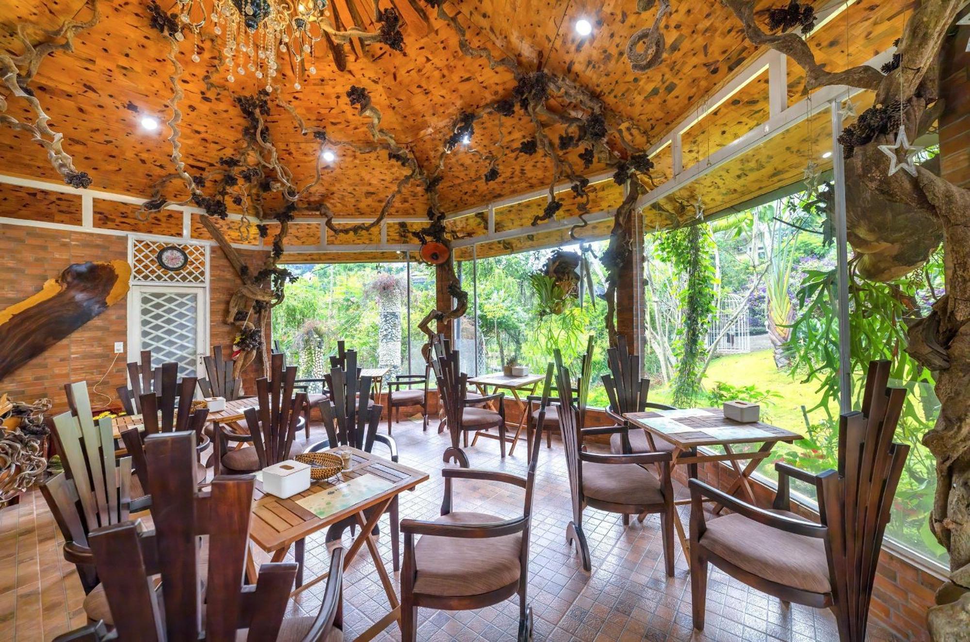 Dream Flower Dalat Hotel Exterior foto